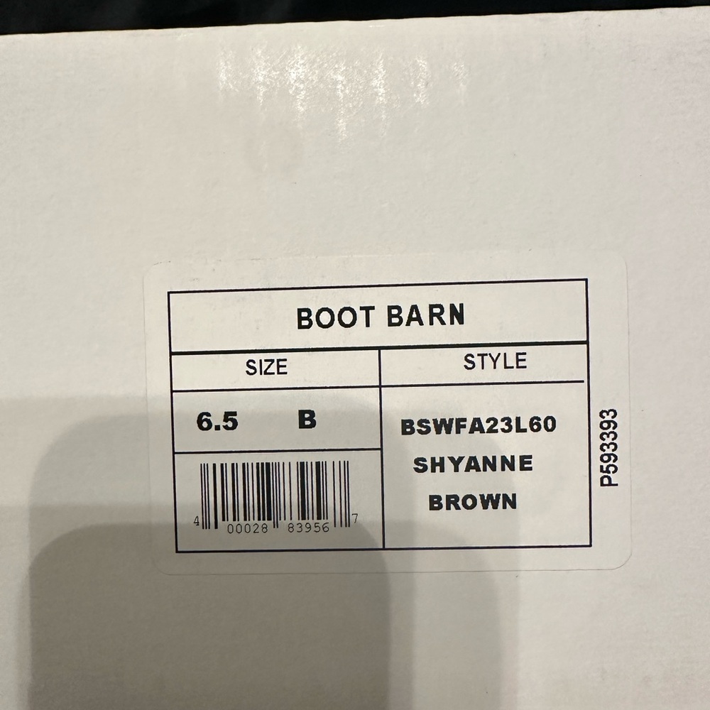 Shyanne women’s Lacer short boots. Brown, 6.5. NWT - Picture 3 of 6